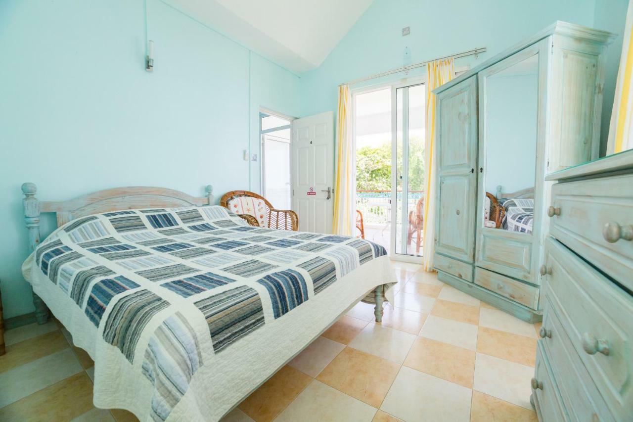 Villa Bella Charming Beachfront Guesthouse 蓝海湾 外观 照片