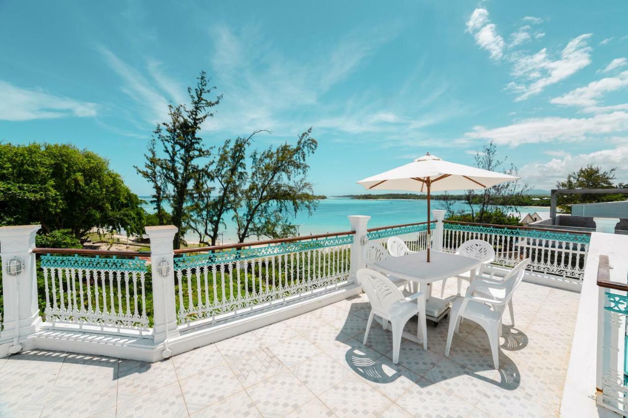 Villa Bella Charming Beachfront Guesthouse 蓝海湾 外观 照片