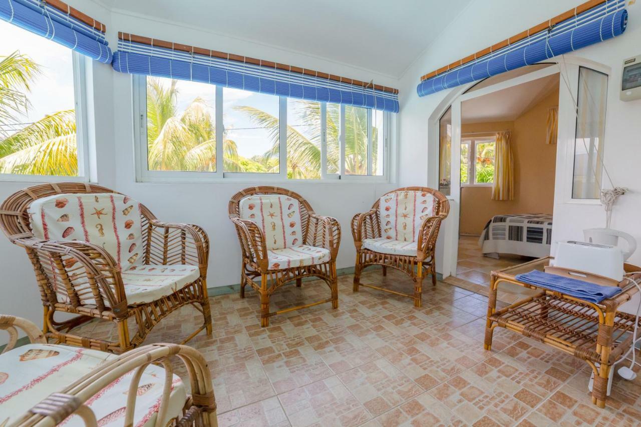 Villa Bella Charming Beachfront Guesthouse 蓝海湾 外观 照片